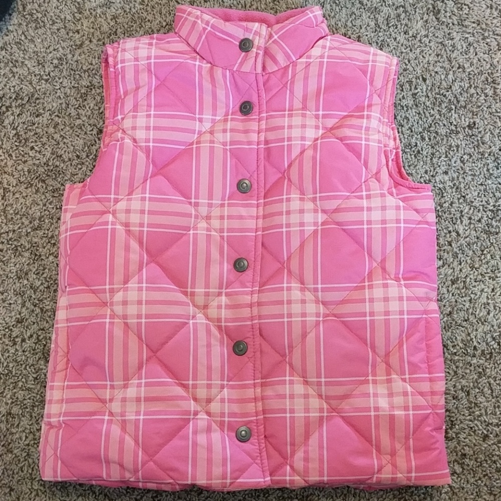 Bass Pro Shop girls puffer vest